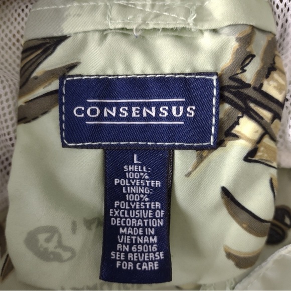 Consensus Green Hawaiian Tropical Floral Print Lined Swim Trunks Large EUC - Picture 3 of 3